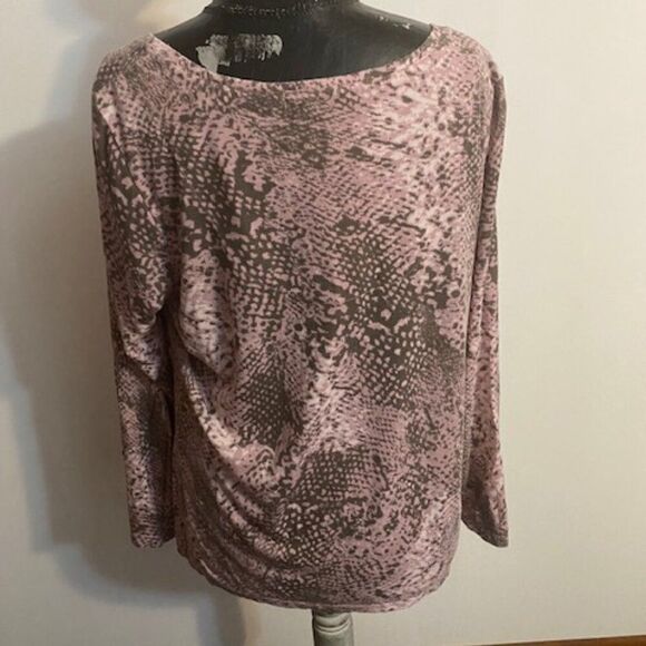 Liz Claiborne Pink/Gray Snakeskin print pullover tunic, size 1X - Picture 2 of 3